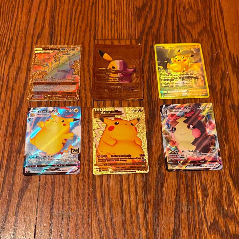 Pikachu pack. Comes with two Vmax’s, three golden cards and one regular shiny.